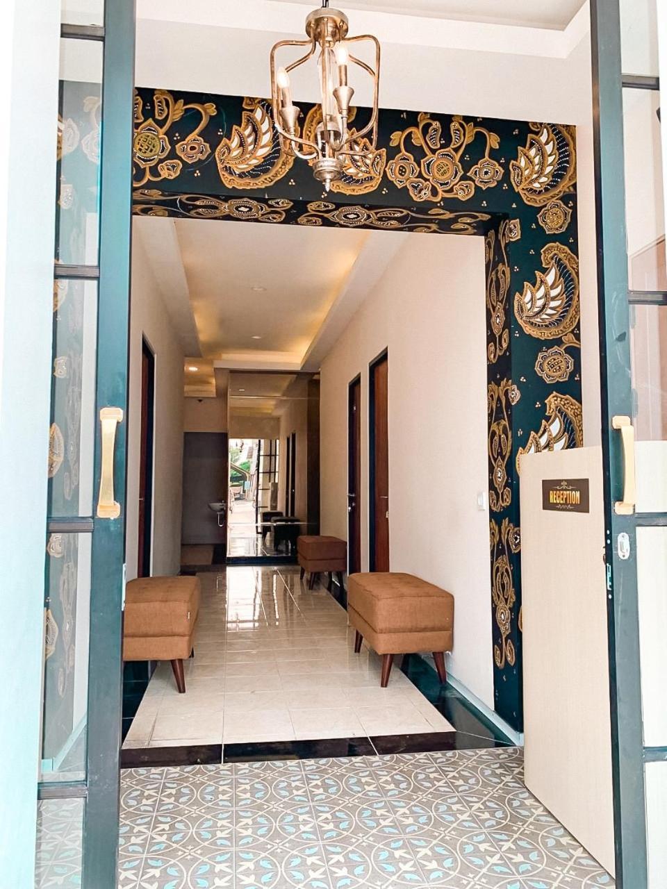 Kartiko Palagan Eksklusif Yogyakarta Hotel Kejayan ภายนอก รูปภาพ