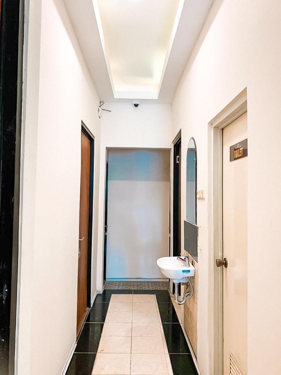 Kartiko Palagan Eksklusif Yogyakarta Hotel Kejayan ภายนอก รูปภาพ