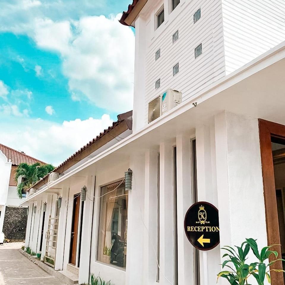 Kartiko Palagan Eksklusif Yogyakarta Hotel Kejayan ภายนอก รูปภาพ